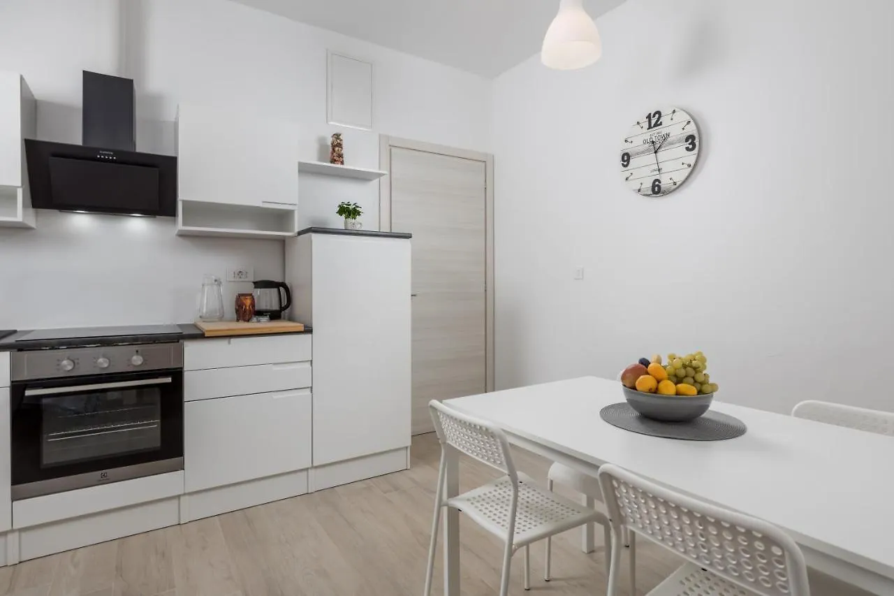 Balcony Apartment Pampas Rijeka 0*,